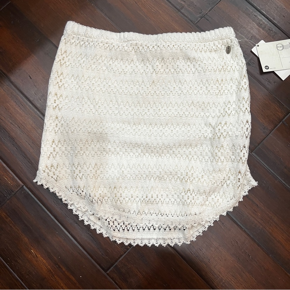 ROXY Cream High Low Crochet Skirt  | Color: Cream/White | Size Medium